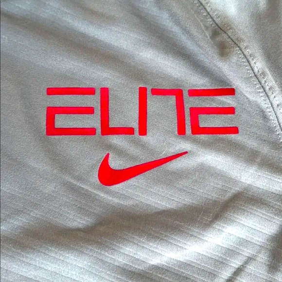 Nike long sleeve - Picture 3 of 4